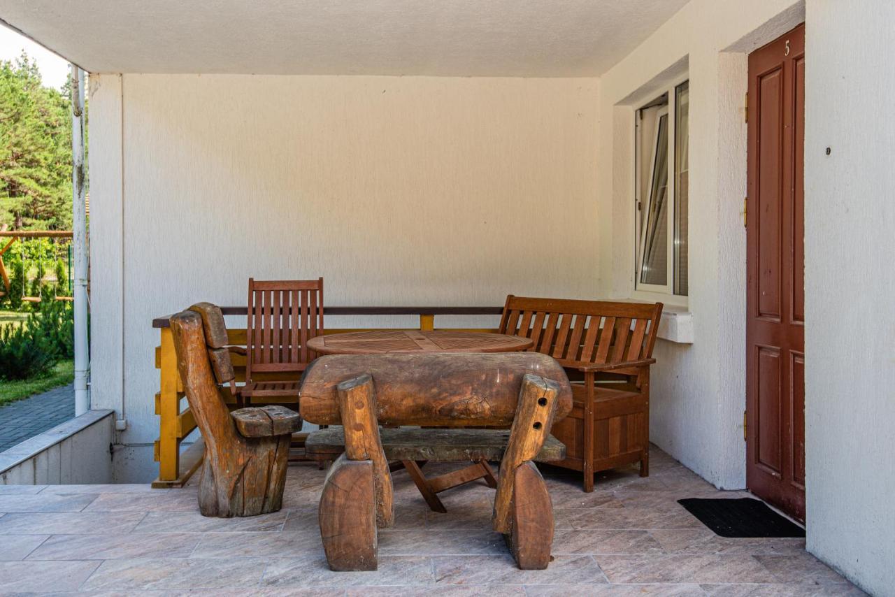 Viski Vila Hotell Palanga Exteriör bild