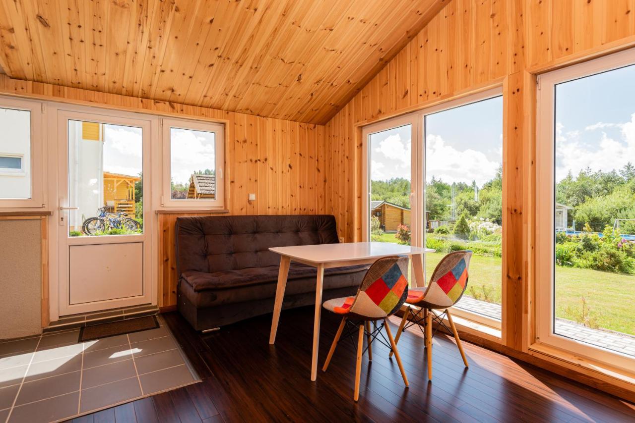Viski Vila Hotell Palanga Exteriör bild