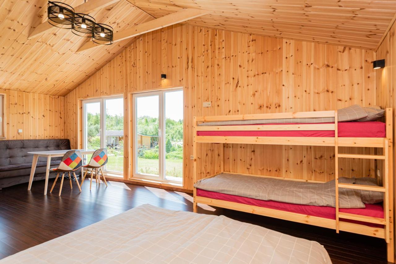 Viski Vila Hotell Palanga Exteriör bild